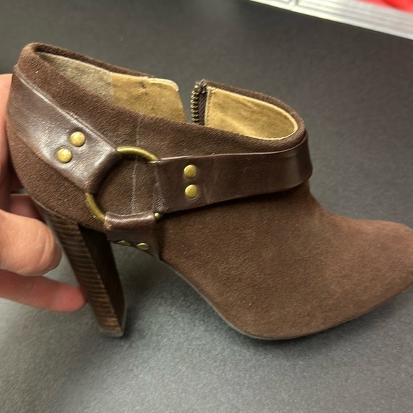 Jessica Simpson size 5.5 B - Picture 1 of 15